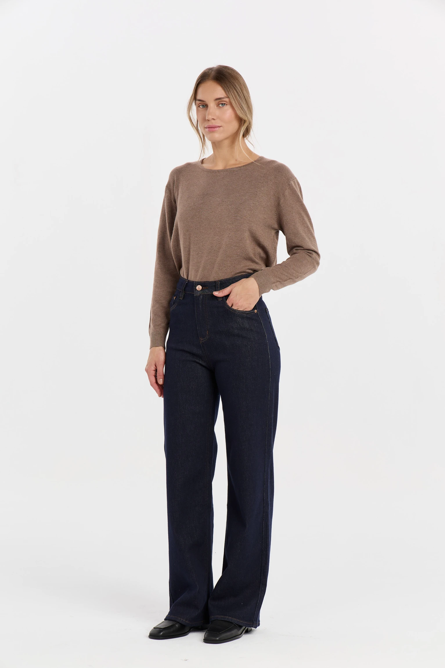 ДЖИНСЫ STRAIGHT купить в DENIM | Цена 3570₽